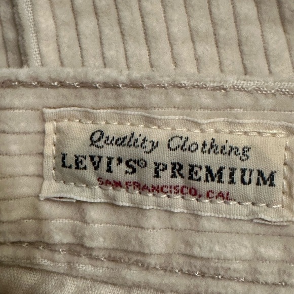 NWT Levi's Math Club High Rise Corduroy Flare Pants in Cream - Picture 13 of 15